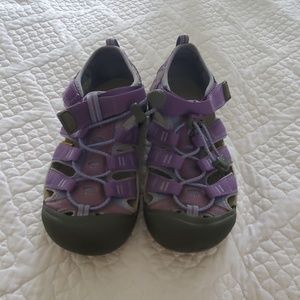 Keen waterproof girls water shoe